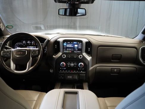 Used 2020 GMC Sierra 1500 SLT w/ SLT Premium Plus Package AWD/4WD image 15