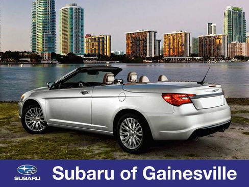 Used 2013 Chrysler 200 Touring image 1