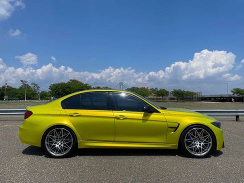 Used 2017 BMW M3 w/ Competition Package RWD image 8