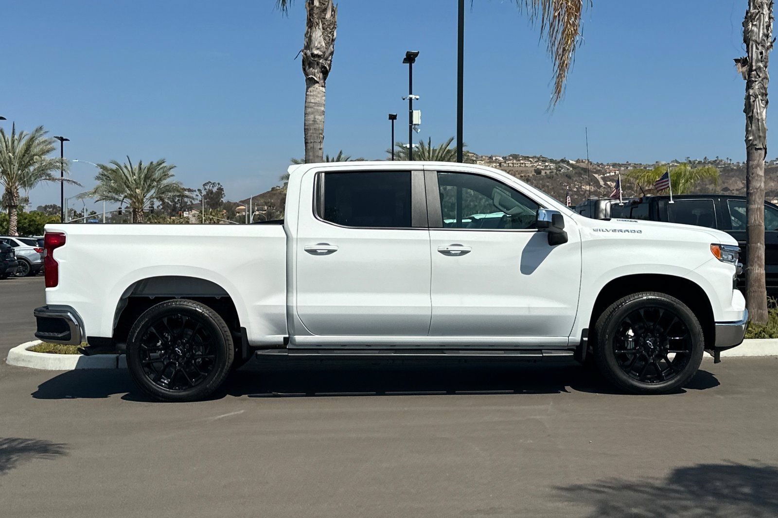New 2026 Chevrolet Silverado 1500 LT w/ Leather Package RWD image 3