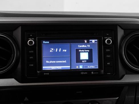 Used 2017 Toyota Tacoma SR5 image 24