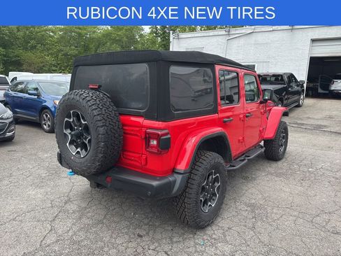 Used 2021 Jeep Wrangler Unlimited Rubicon 4xe w/ Steel Bumper Group AWD/4WD image 5