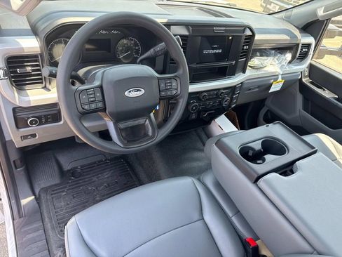New 2025 Ford F350 XL w/ XL Chrome Package image 7