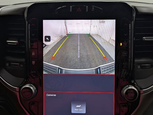 Used 2024 RAM 2500 Laramie image 10