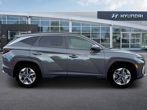 New 2026 Hyundai Tucson SEL image 9