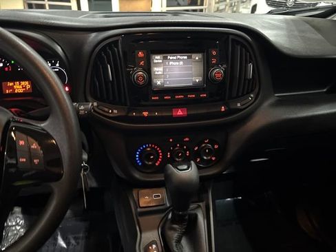 Used 2022 RAM ProMaster City Tradesman image 19