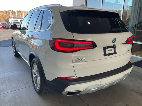 Used 2022 BMW X5 xDrive40i w/ Climate Comfort Package image 23