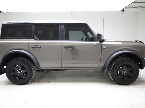 Used 2025 Ford Bronco Big Bend image 6