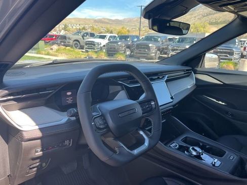 New 2026 Jeep Cherokee Limited image 13