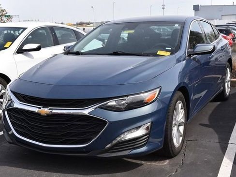 Used 2024 Chevrolet Malibu LT FWD image 4