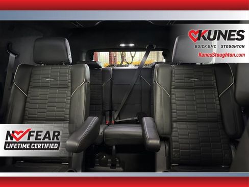 Used 2021 Cadillac Escalade Sport Platinum image 37