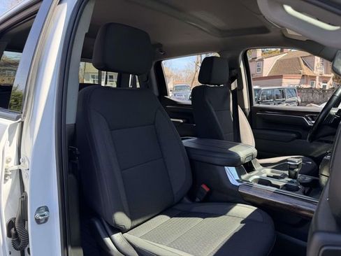Used 2025 GMC Sierra 1500 Elevation w/ Preferred Package AWD/4WD image 13