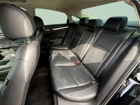 Used 2018 Honda Civic EX-L image 26