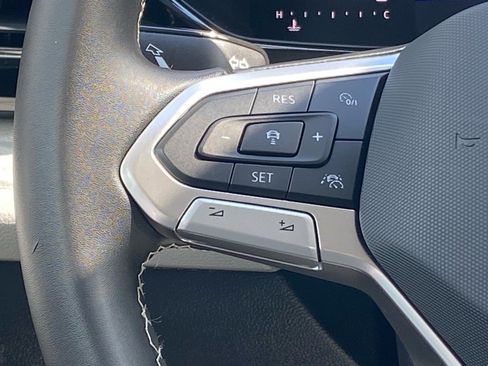 Certified 2023 Volkswagen Taos S image 7