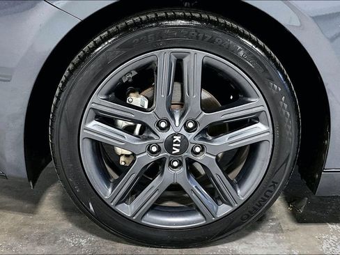 Used 2021 Kia Forte GT-Line w/ GT-Line Premium Package image 11