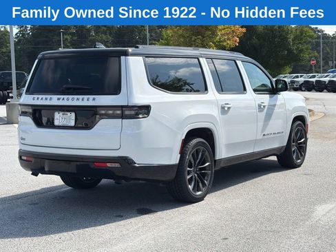 Used 2025 Jeep Grand Wagoneer L Series II Obsidian w/ Quick Order Packagew 28T AWD/4WD image 7