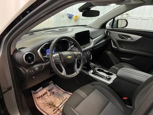 Used 2025 Chevrolet Blazer LT image 35