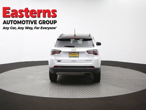 Used 2022 Jeep Compass Limited w/ Sun and Sound Group AWD/4WD image 37