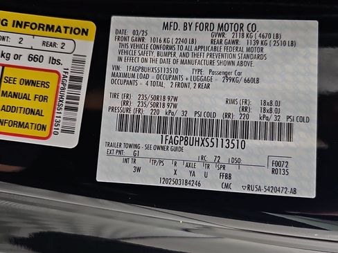 Used 2025 Ford Mustang Premium RWD image 29
