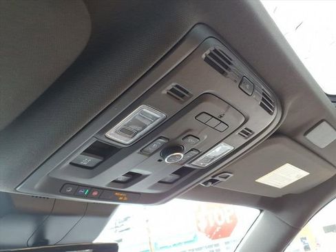 Certified 2021 Cadillac Escalade ESV Premium Luxury w/ LPO, Illumination Package image 16