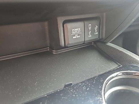 Used 2017 Honda Pilot Touring image 53