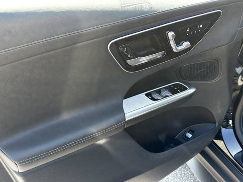 Certified 2026 Mercedes-Benz GLC 300 image 11