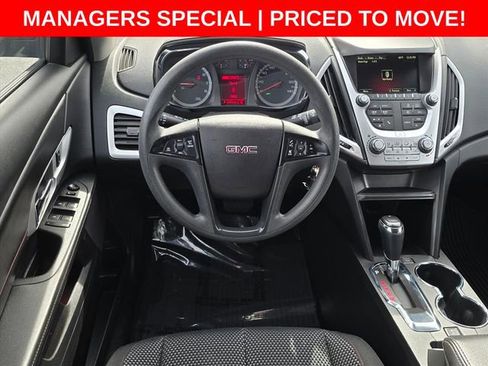 Used 2017 GMC Terrain SLE image 22