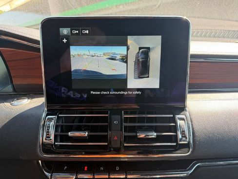 Used 2019 Lincoln Navigator L Reserve AWD/4WD image 11