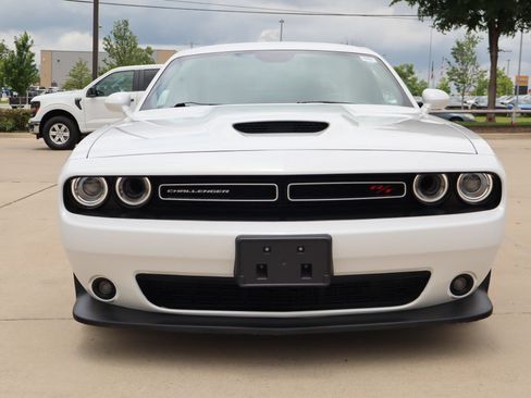 Used 2022 Dodge Challenger R/T w/ Plus Package RWD image 9