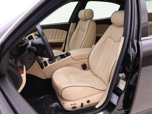 Used 2010 Maserati Quattroporte image 7