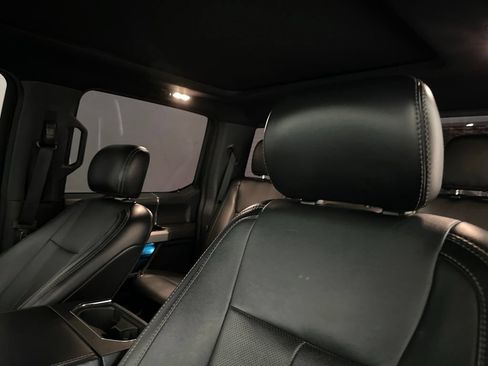 Used 2019 Ford F150 Lariat RWD image 30