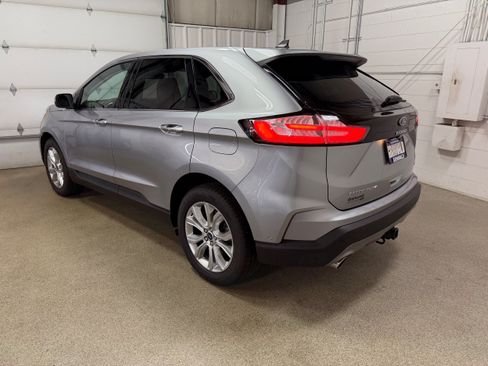 Certified 2021 Ford Edge Titanium w/ Equipment Group 301A AWD/4WD image 7