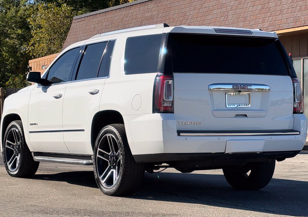 Used 2016 GMC Yukon Denali AWD/4WD image 3