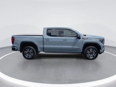 Used 2025 GMC Sierra 1500 AT4 w/ AT4 Premium Package AWD/4WD image 2