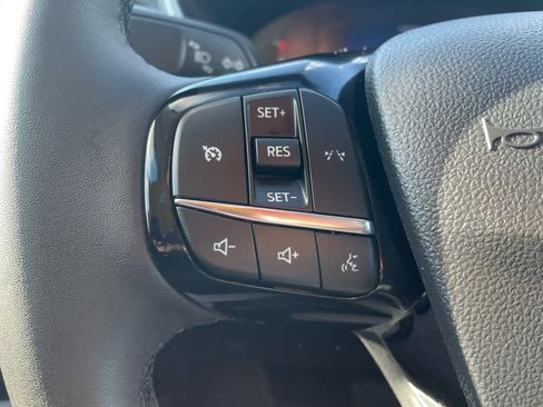 Used 2025 Ford Escape Active w/ Cold Weather Package image 16