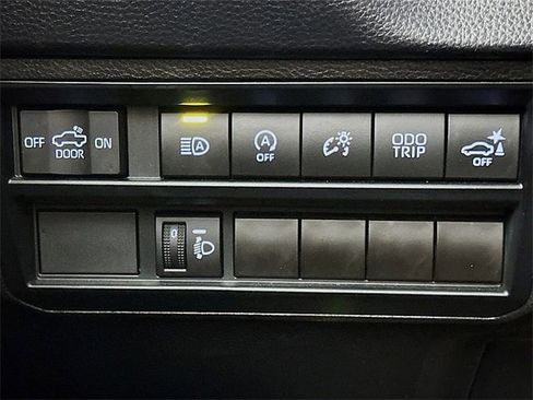 Used 2024 Toyota Tundra SR5 image 10