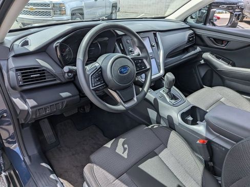 Used 2025 Subaru Outback w/ Popular Package #1A image 9