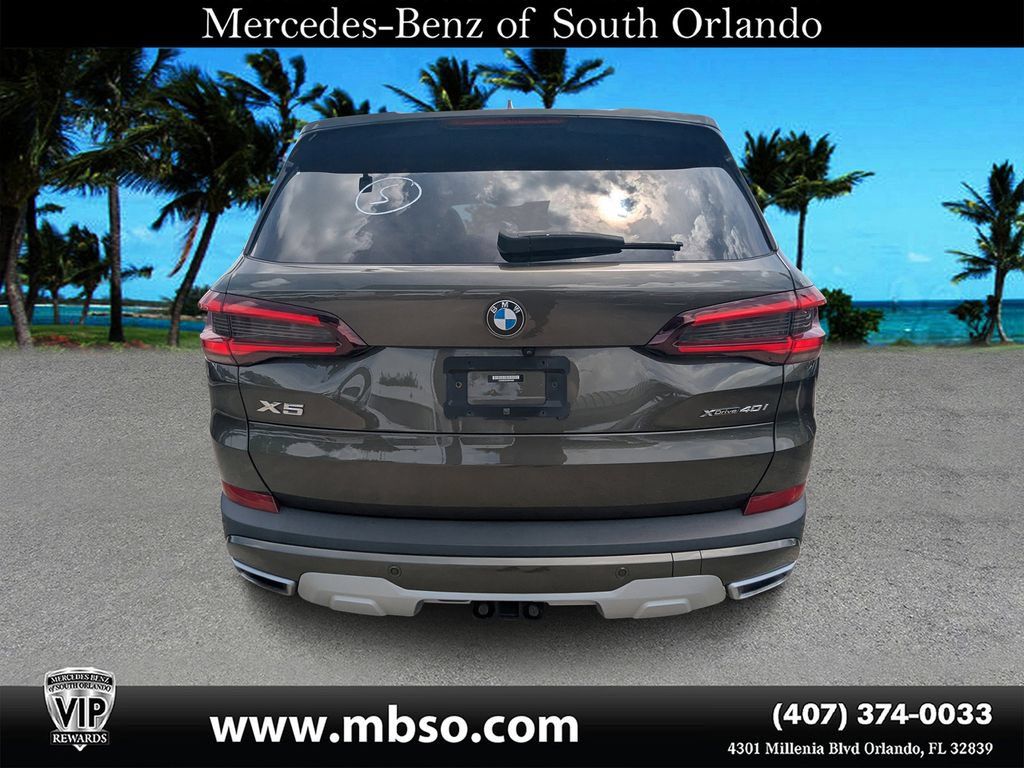 Used 2023 BMW X5 xDrive40i w/ Executive Package AWD/4WD image 17
