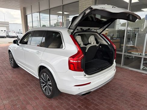Used 2021 Volvo XC90 T6 Momentum AWD/4WD image 13
