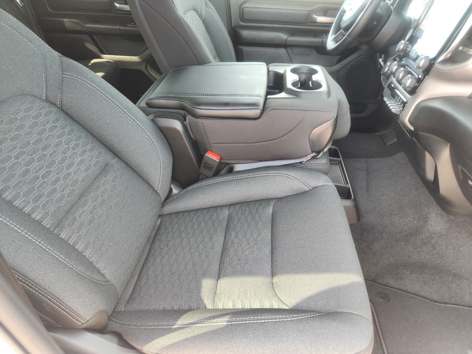 New 2026 RAM 1500 Express RWD image 14