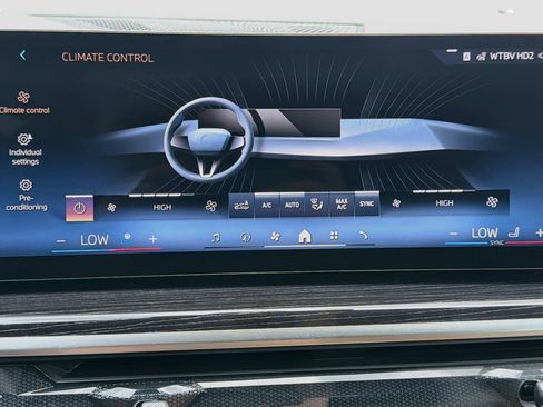 New 2027 BMW X7 xDrive40i w/ M Sport Package AWD/4WD image 37