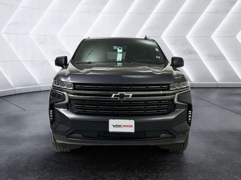 Used 2022 Chevrolet Tahoe RST w/ Luxury Package AWD/4WD image 2