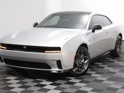 Used 2025 Dodge Charger R/T w/ Sun & Sound Package