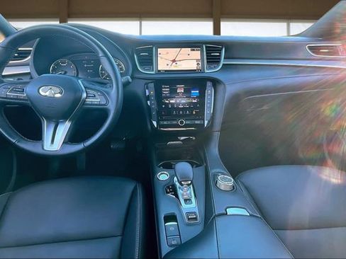 Used 2020 INFINITI QX50 Essential w/ Edition 30 Package image 16