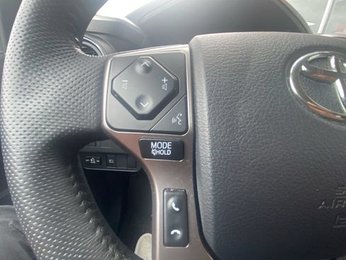Used 2023 Toyota Tacoma SR5 AWD/4WD image 19