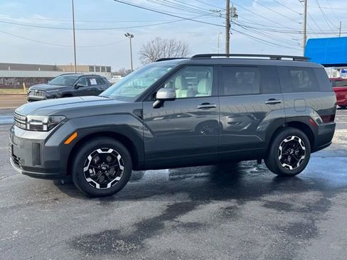 Used 2025 Hyundai Santa Fe SEL image 3