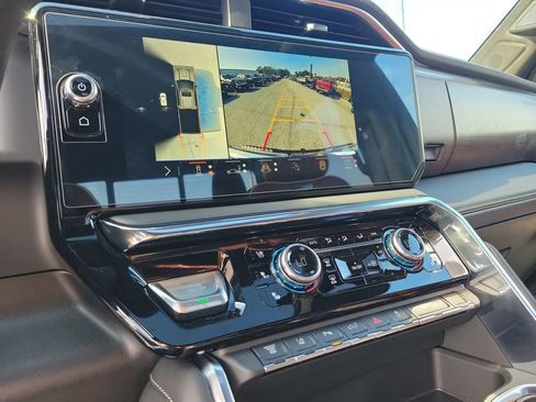 New 2025 GMC Sierra 3500 Denali Ultimate image 31