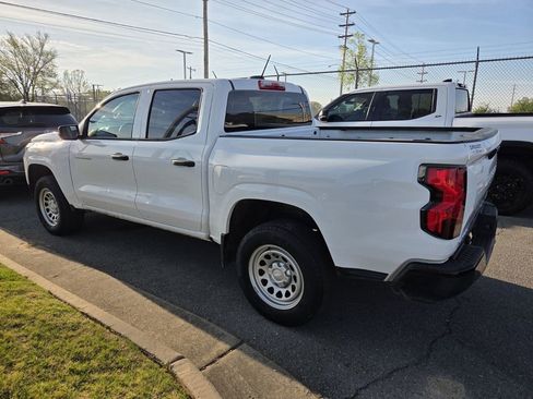 Used 2023 Chevrolet Colorado W/T image 4