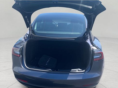 Used 2022 Tesla Model 3 Long Range AWD/4WD image 25