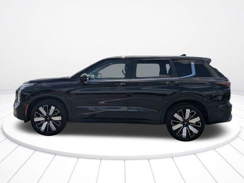 Used 2025 Mitsubishi Outlander SE AWD/4WD image 6